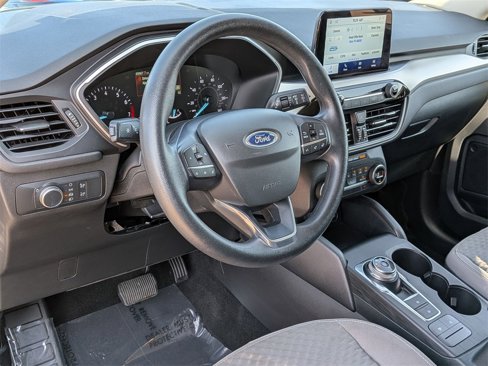 Used 2020 Ford Escape SE image 11