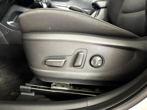 Used 2023 Hyundai Kona SEL image 14