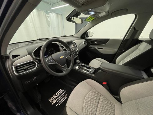 Used 2022 Chevrolet Equinox LS image 11