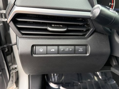Used 2020 Nissan Altima 2.5 SV image 18