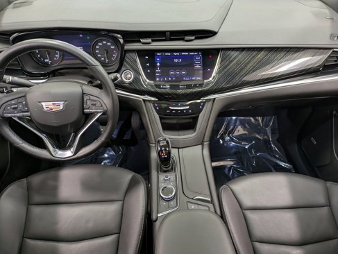 Used 2022 Cadillac XT6 Premium Luxury w/ Technology Package image 23
