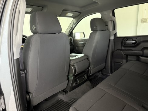 Used 2020 Chevrolet Silverado 1500 Custom w/ Custom Value Package image 37