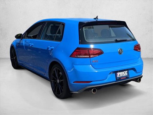 Used 2021 Volkswagen Golf S image 7