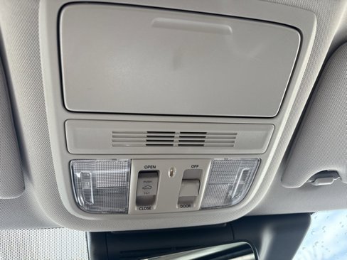 Used 2022 Honda Accord EX-L image 28