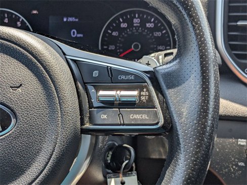 Used 2020 Kia Sportage S image 18
