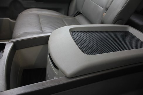 Used 2004 Nissan Armada LE w/ (SR2) Sunroof Pkg (LE) image 22