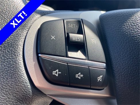 Used 2024 Ford Explorer XLT w/ Equipment Group 202A image 29