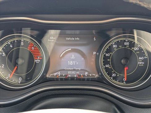 Used 2021 Jeep Cherokee Latitude Lux 80th Anniv w/ Quick Order Package 2YU 80th image 14