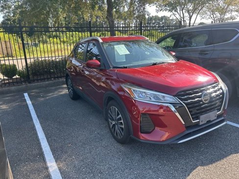 Used 2021 Nissan Kicks SV image 17