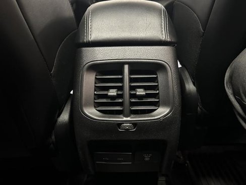 Used 2019 Jeep Cherokee High Altitude image 23