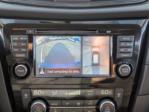 Used 2017 Nissan Rogue SV w/ SV Premium Package image 26
