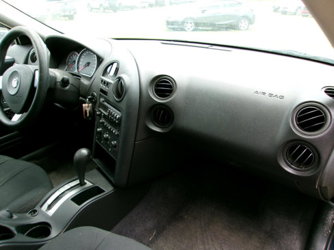 Used 2008 Pontiac Grand Prix image 22