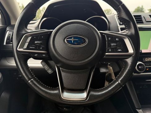 Used 2019 Subaru Outback 2.5i Premium image 12