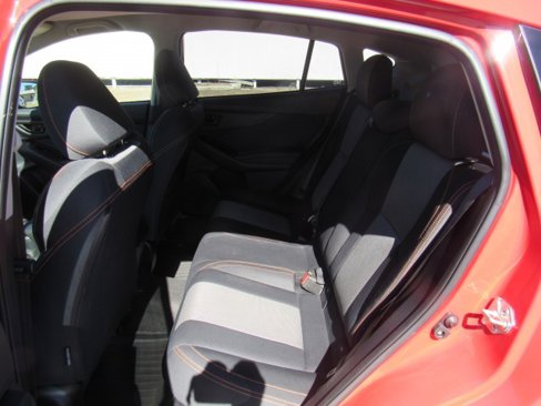 Used 2023 Subaru Crosstrek 2.0i Premium image 21