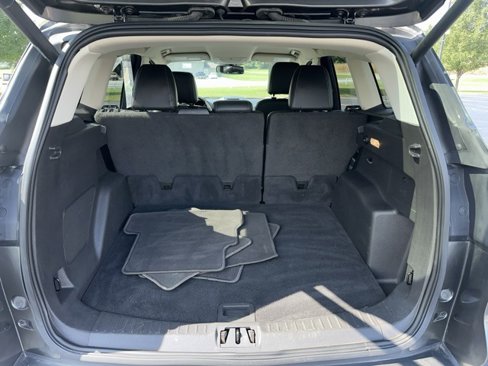Used 2017 Ford Escape Titanium image 4