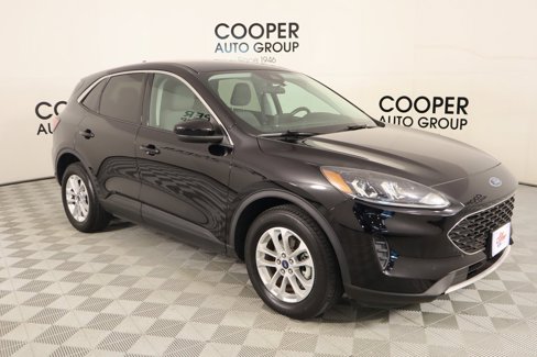Used 2021 Ford Escape SE image 1