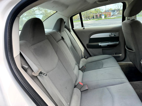 Used 2009 Chrysler Sebring Touring w/ Electronics Convenience Group image 39