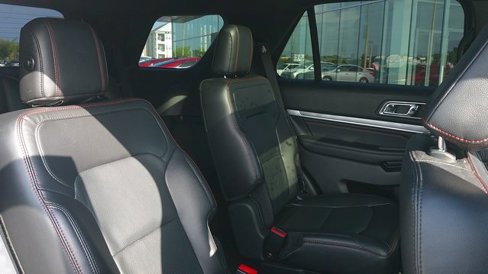Used 2019 Ford Explorer Sport w/ Equipment Group 401A image 10