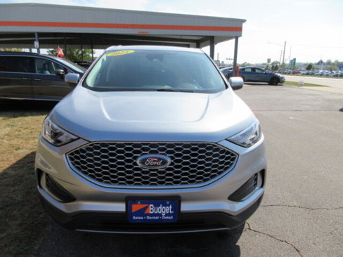 Used 2024 Ford Edge SEL w/ Cargo Accessory Package image 8