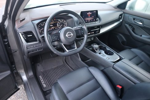 Used 2023 Nissan Rogue SV w/ SV Premium Package image 21