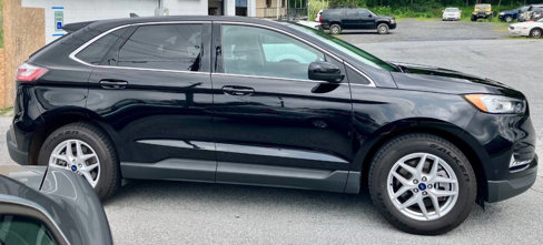 Used 2022 Ford Edge SEL image 4
