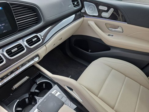 Certified 2020 Mercedes-Benz GLE 450 4MATIC image 32
