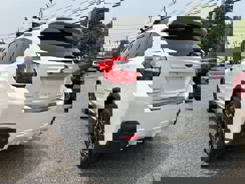 Used 2013 Subaru Crosstrek 2.0i Limited image 6