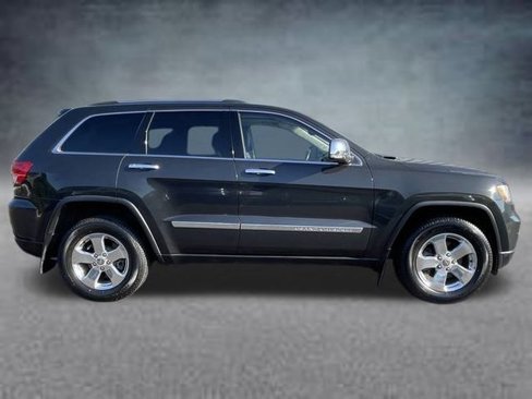 Used 2011 Jeep Grand Cherokee Limited image 4
