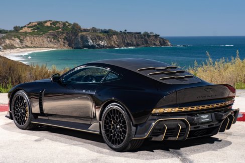 Used 2024 Aston Martin Valour image 29
