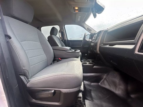 Used 2016 RAM 2500 Tradesman w/ Chrome Appearance Group image 43