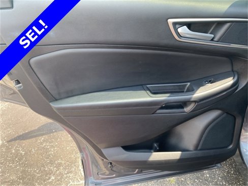 Used 2024 Ford Edge SEL image 23