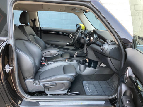 Used 2020 MINI Cooper SE w/ 6.5" Touchscreen Package image 10