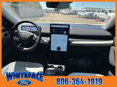 Used 2021 Ford Mustang Mach-E Premium image 27