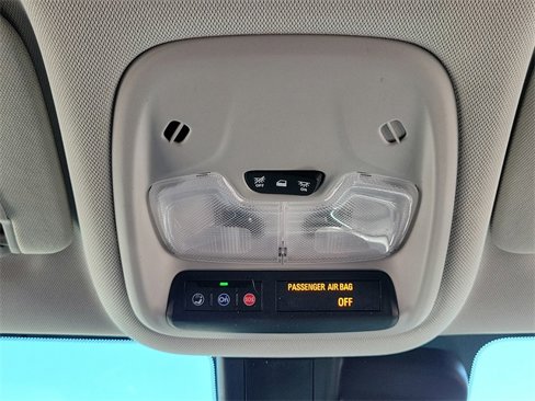 Certified 2023 Chevrolet TrailBlazer LT w/ LPO, Blackout Package image 13