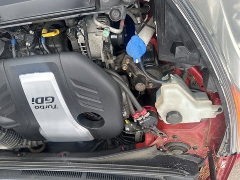 Used 2016 Hyundai Veloster Turbo image 19
