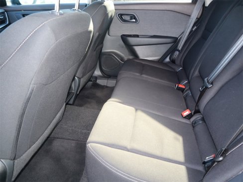 Certified 2023 Nissan Rogue S image 16