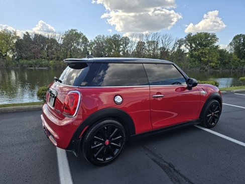 Used 2019 MINI Cooper S image 6
