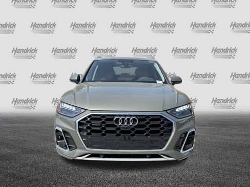 Used 2023 Audi Q5 2.0T Premium Plus w/ Premium Plus Package image 3