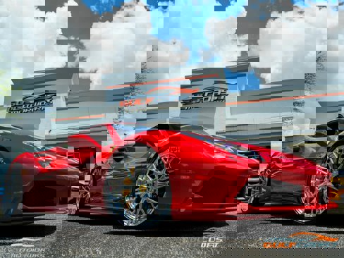 Used 2019 Ferrari 488 GTB image 1