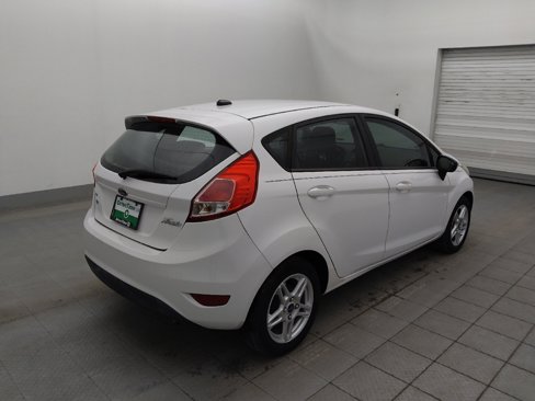 Used 2017 Ford Fiesta SE image 9