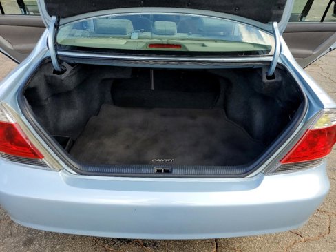 Used 2006 Toyota Camry LE image 26
