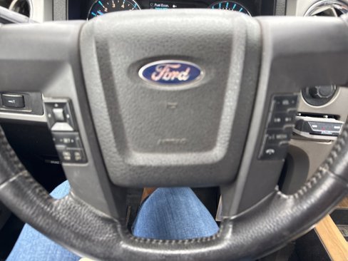 Used 2011 Ford F150 Lariat image 8