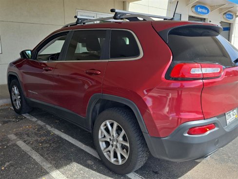 Used 2017 Jeep Cherokee Latitude w/ Comfort/Convenience Group image 5