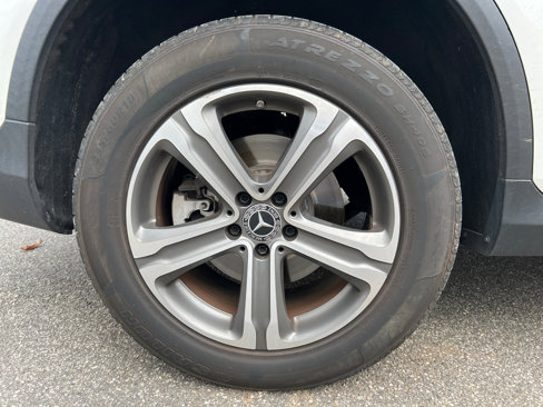 Used 2018 Mercedes-Benz GLC 300 image 22