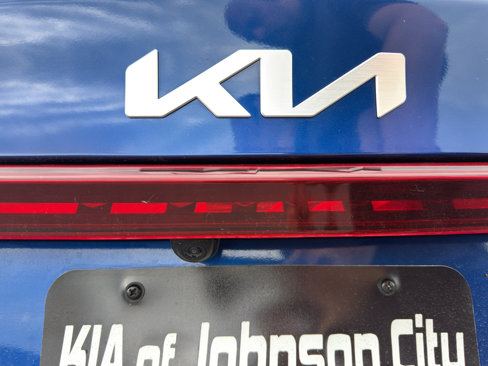 Certified 2024 Kia Forte LXS w/ LXS Technology Package image 14