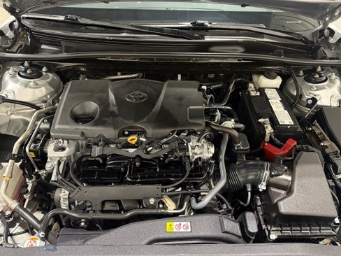 Used 2023 Toyota Camry SE image 11