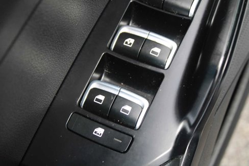 Used 2022 Kia K5 LXS image 19