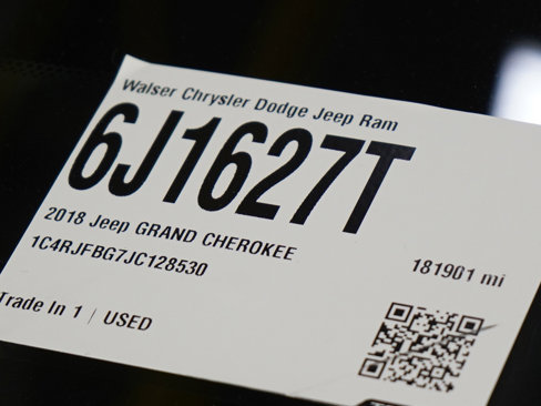 Used 2018 Jeep Grand Cherokee Limited w/ Luxury Group II image 27