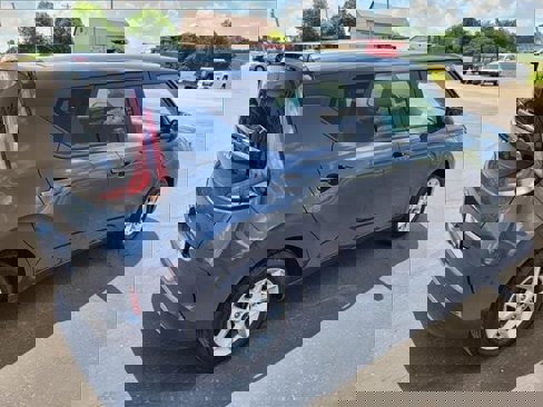 Used 2024 Kia Soul LX w/ Option Group 015 image 5