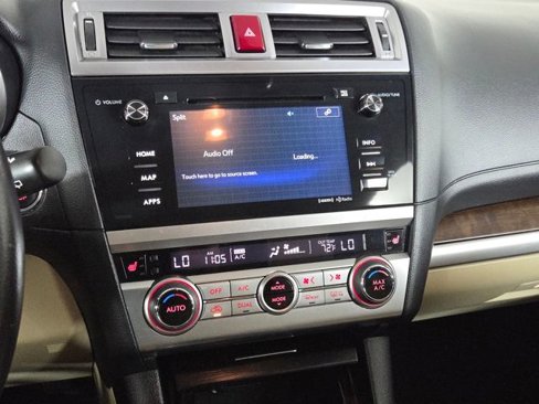 Used 2017 Subaru Outback 2.5i Limited image 26